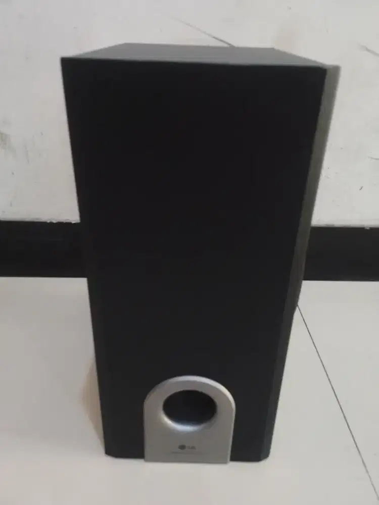 Subwoofer pasif LG 5 second
