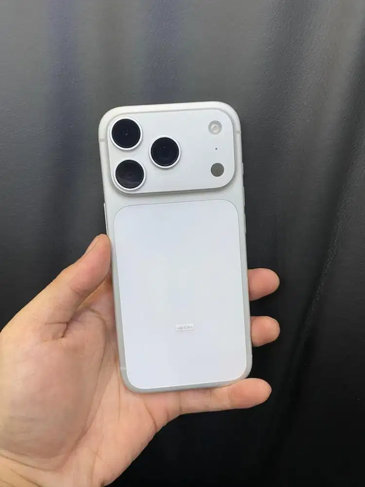 iPhone 17 pro 256gb iBox