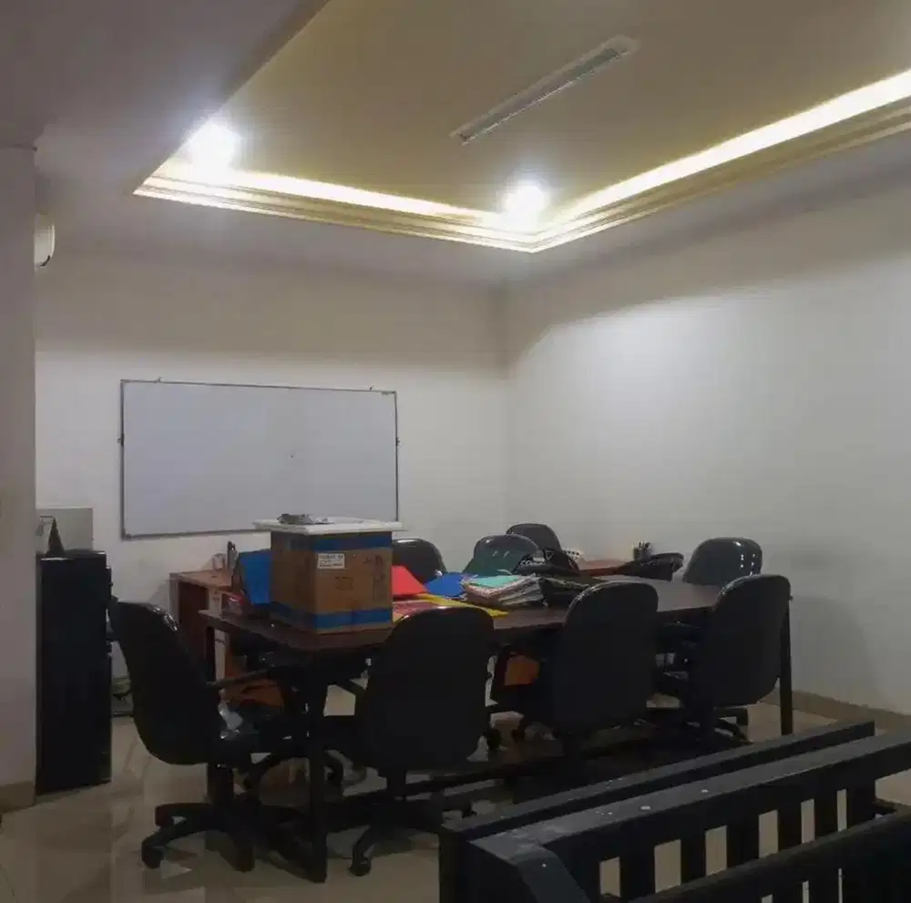 EDITOR Laki2 Pengalaman
