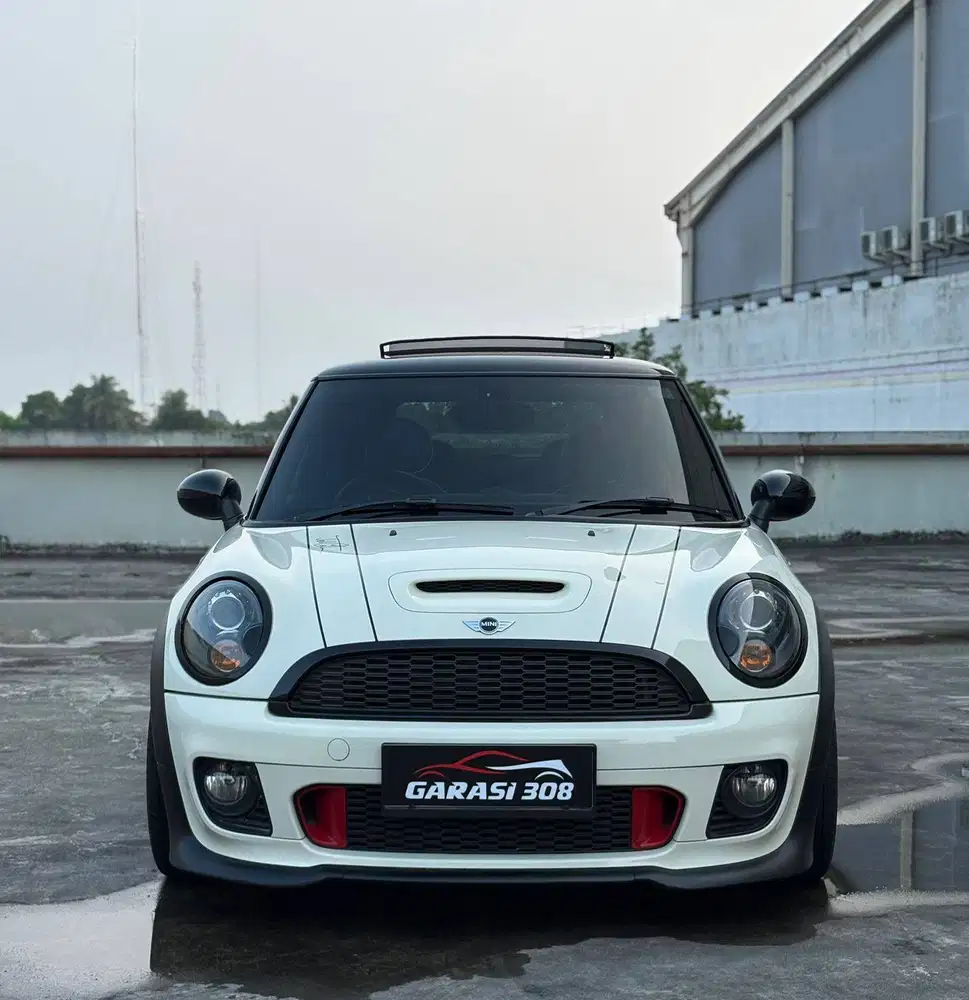 Mini Cooper S 1.6 AT 2013 Putih JCW Package