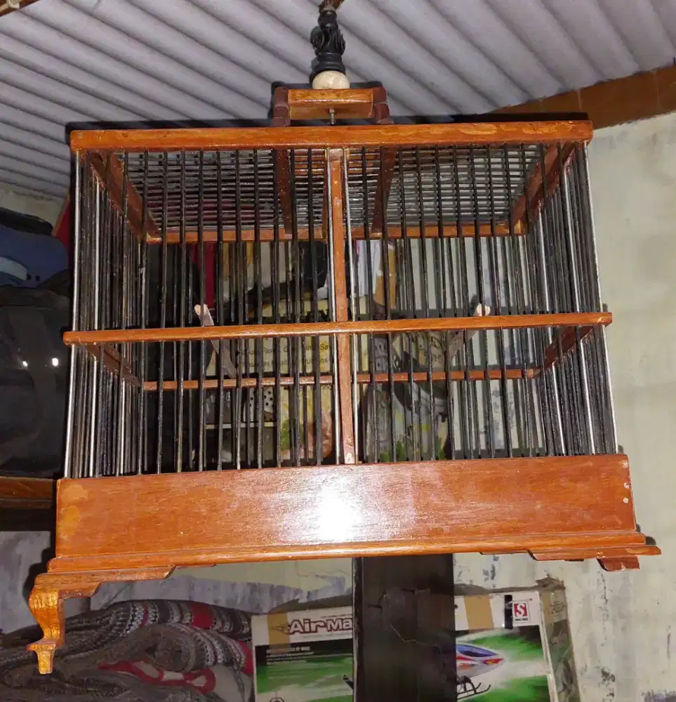 Kandang Sekat tiang besi