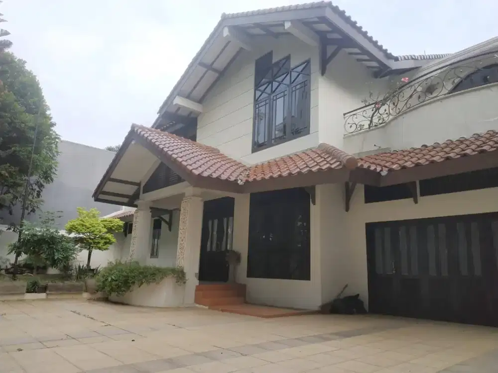 Rumah di Permata Hijau lokasi sangat strategis di Jakarta Selatan