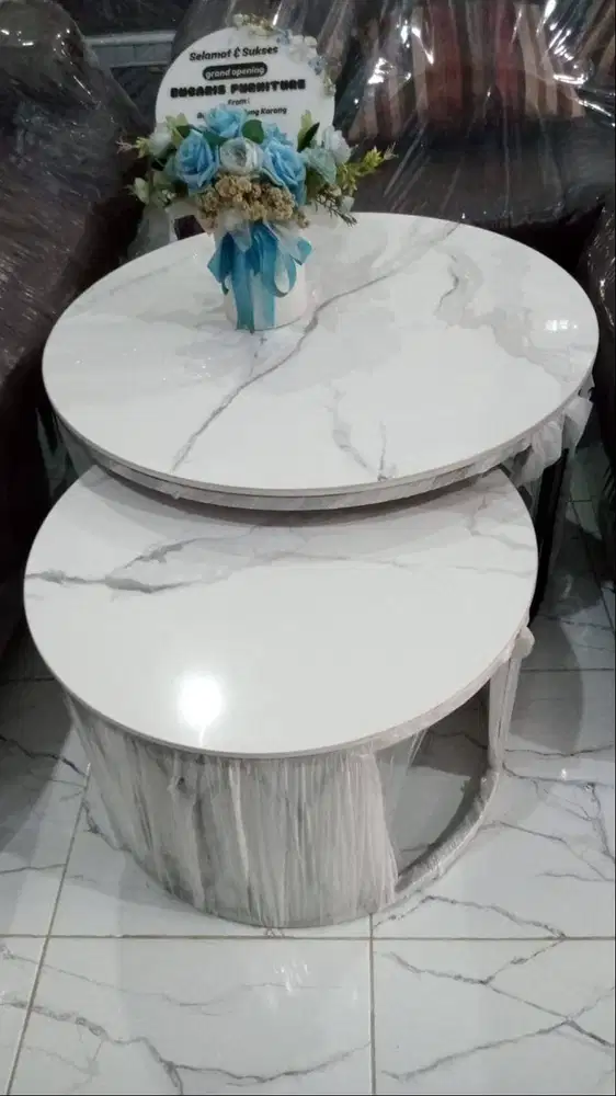 MEJA TAMU GRANIT MASON