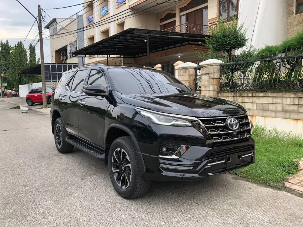 Toyota Fortuner Diesel 2.4 GR 2022