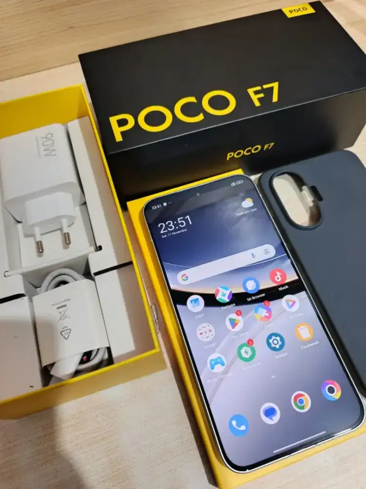 Poco F7 12/512 Fullset Pemakaian Pribadi