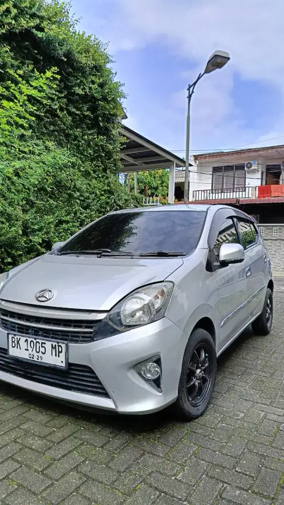 DAIHATSU AYLA X DELUXE MT THN 2015