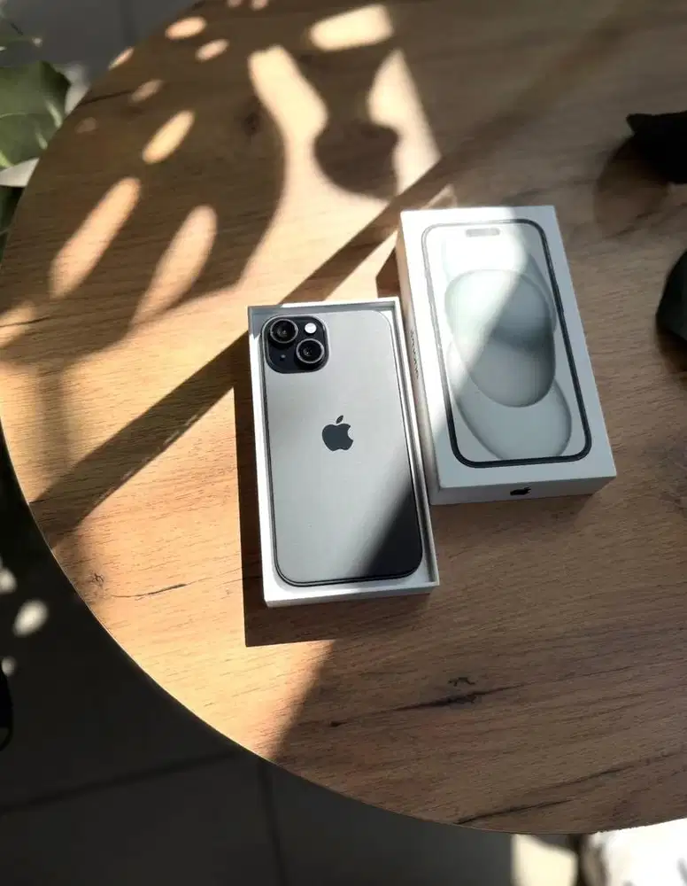 promo free chrage original apple iphone 15 128gb new garansi resmi ibx