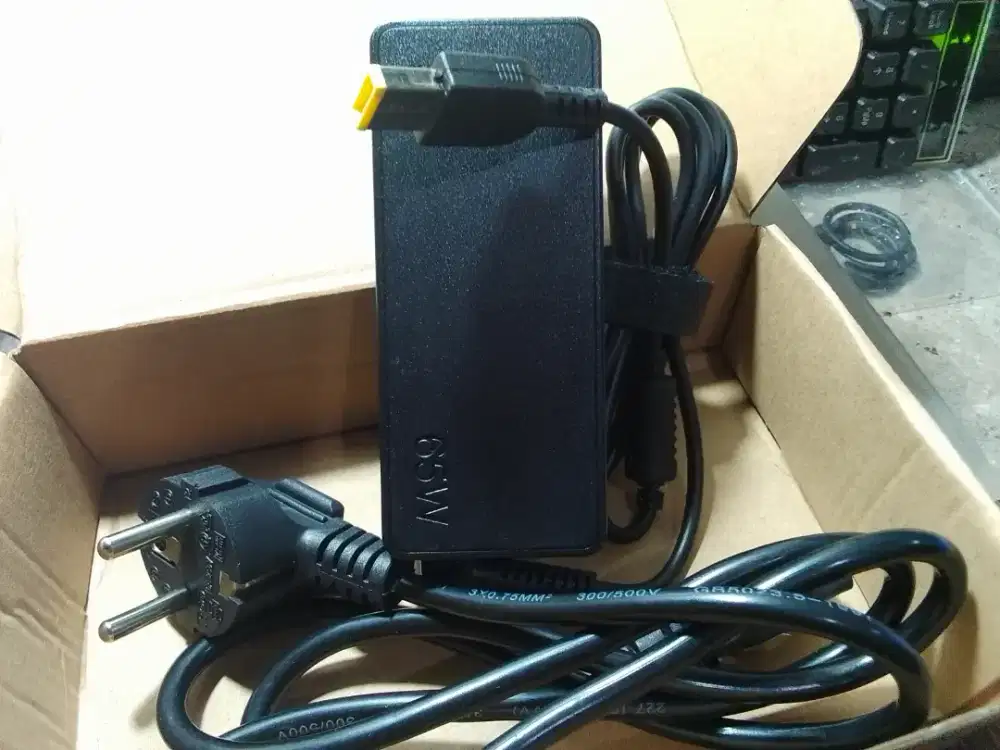 Adaptor - charger Lenovo 65w baru