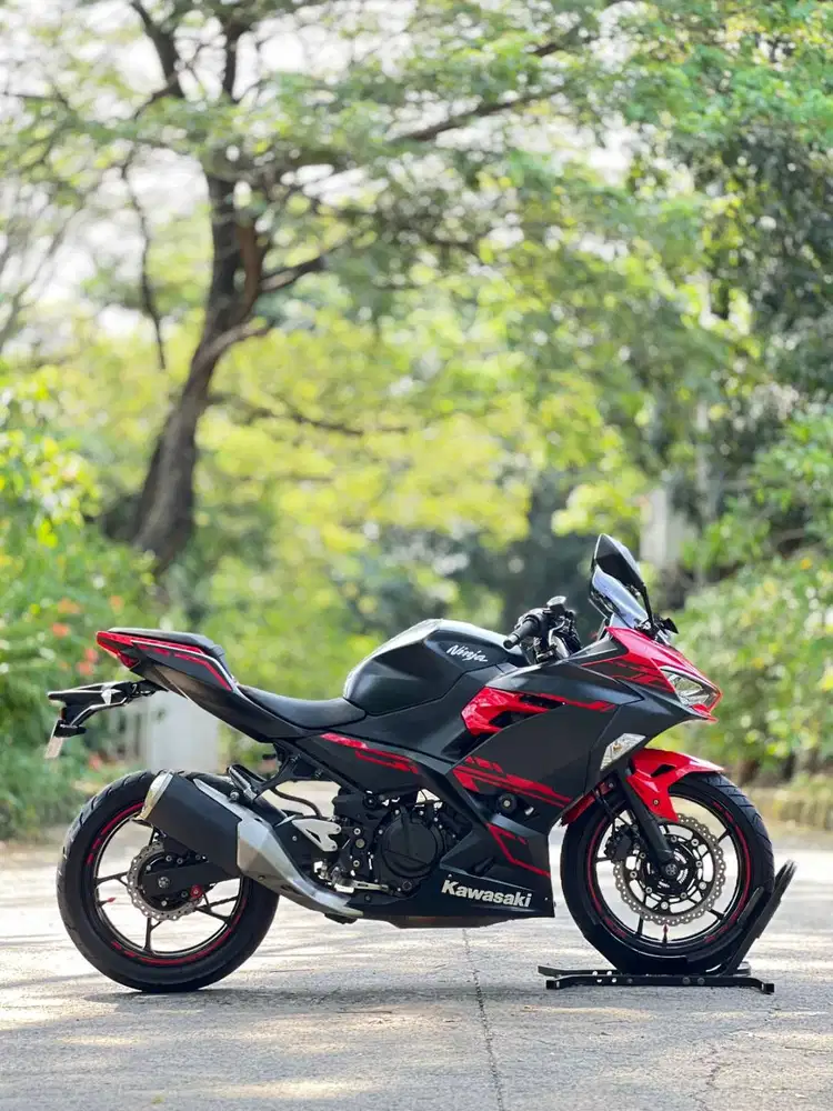 KAWASAKI NEW NINJA 250 FI ABS 2018 MERAH HITAM KM LOW PAJAK ON MULUS