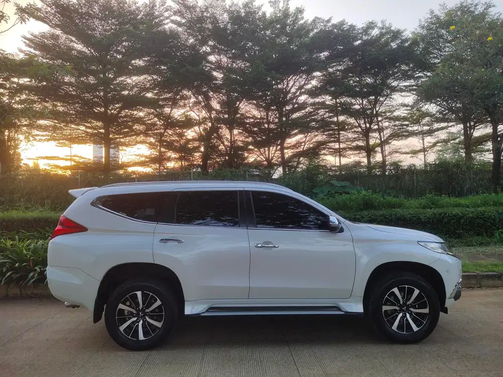 Termurah Mitsubishi Pajero Sport Dakar Ultimate 2019