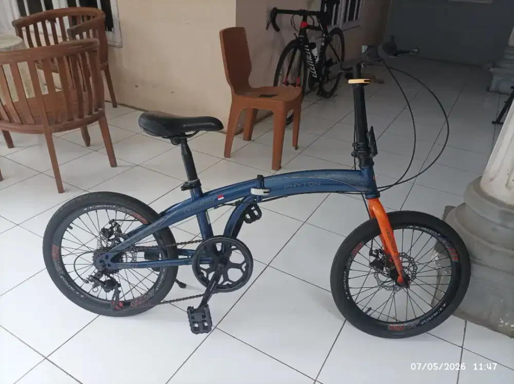 Sepeda lipat odessy phyton 20inch