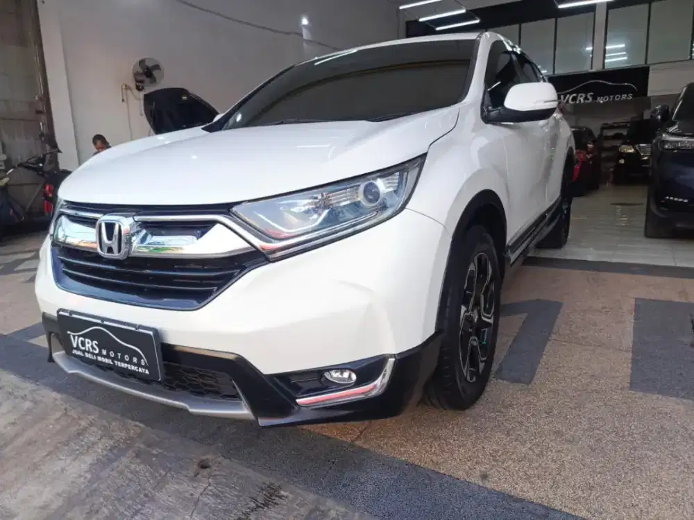 KM 49rb ANTIK HONDA CRV TURBO 1.5 NON PRESTIGE 2018 MATIC ISTIMEWA