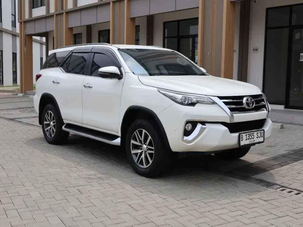 TOYOTA VRZ AT DIESEL 2017 PUTIH