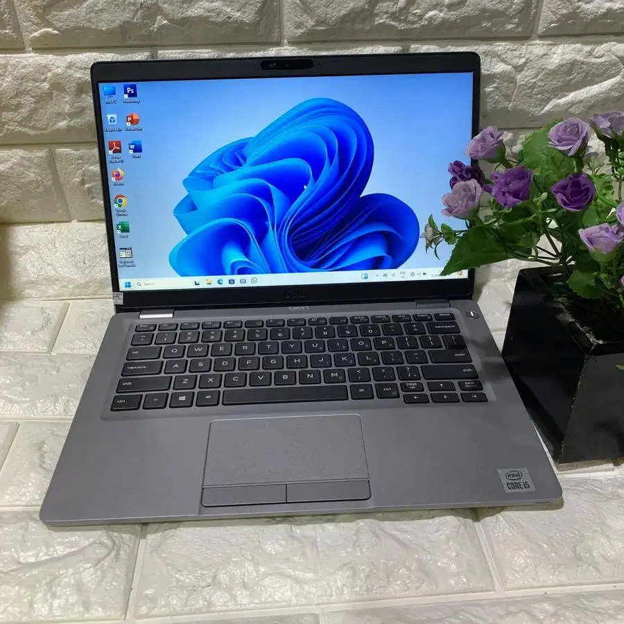 Laptop Dell Latitude 5310 Core i5-10210u Ram 8GB Layar 14inch N-RTV