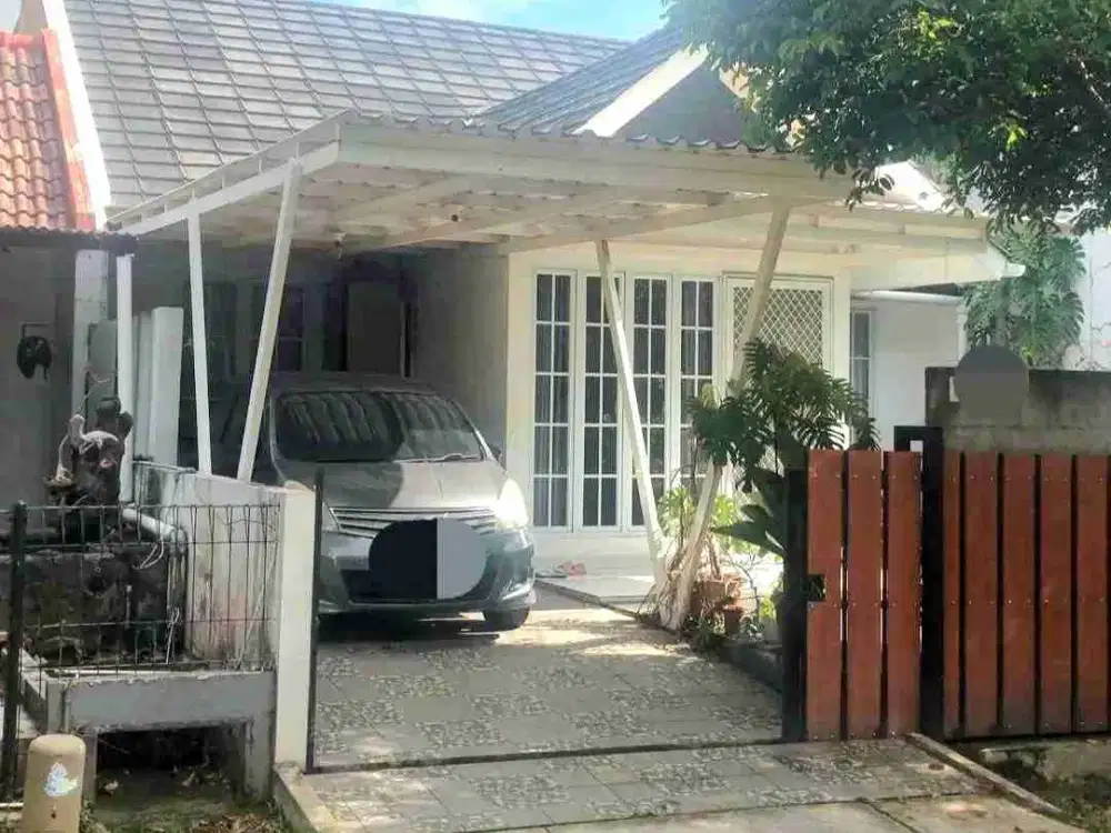 MURAH, CANTIK !! Luas 162 Rumah Semi Furnished Kemang Pratama Bekasi