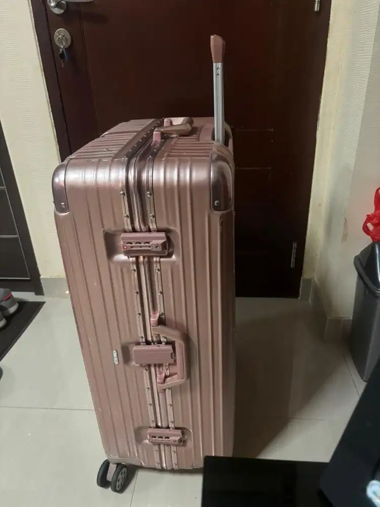 Koper rimowa bagasi ukuran jumbo