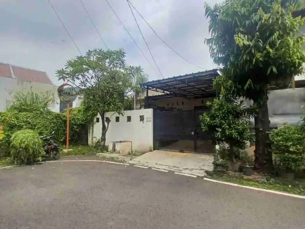 Rumah Tanah Luas di Billy Moon Harga Bawah Pasar
