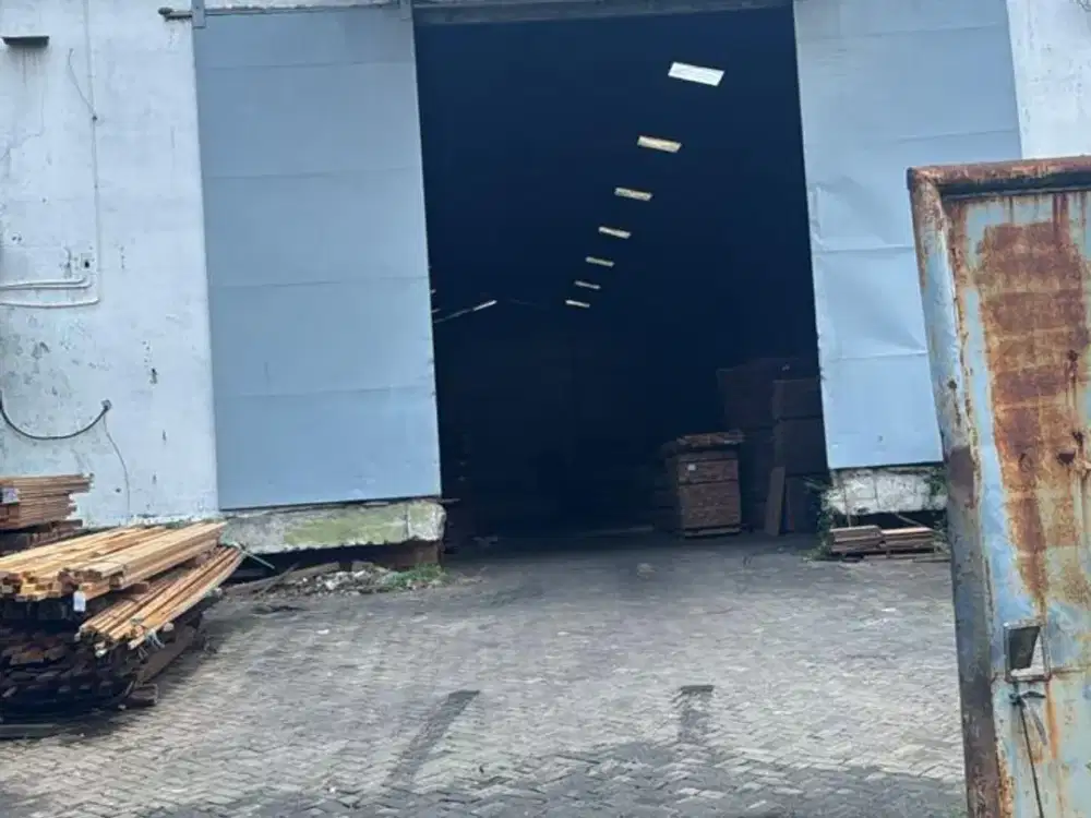 Gudang Margomulyo Indah