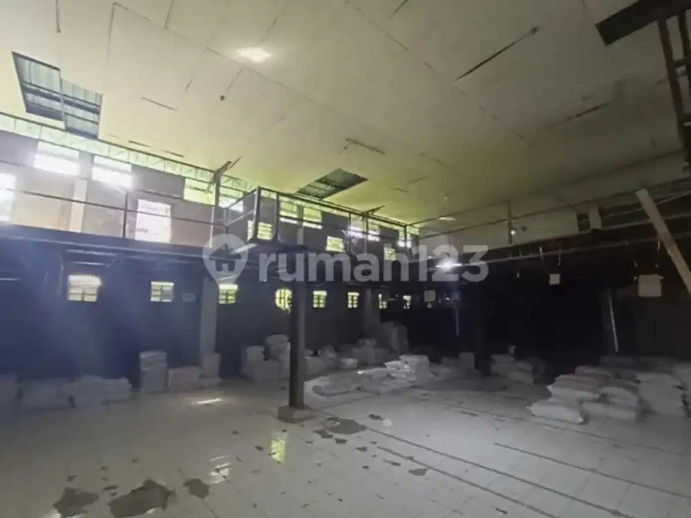 Dijual Gudang Zona Industri Lokasi Super Strategis Grogol, Sukoharjo Luas 570m2 BU!!