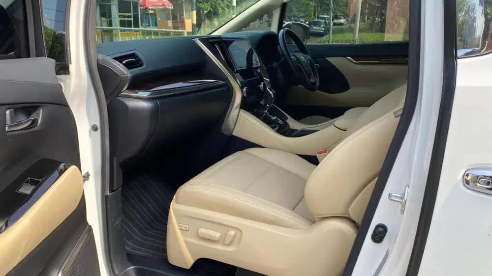 Toyota Alphard G 2021