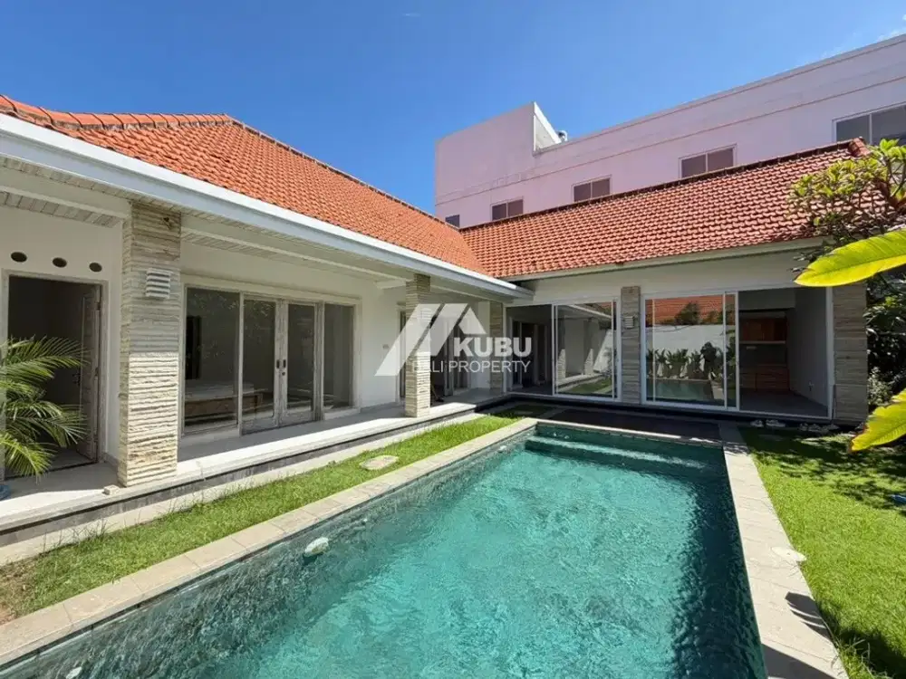 KBP1609 3 Bedrooms Beautiful and Bright Villa In Canggu