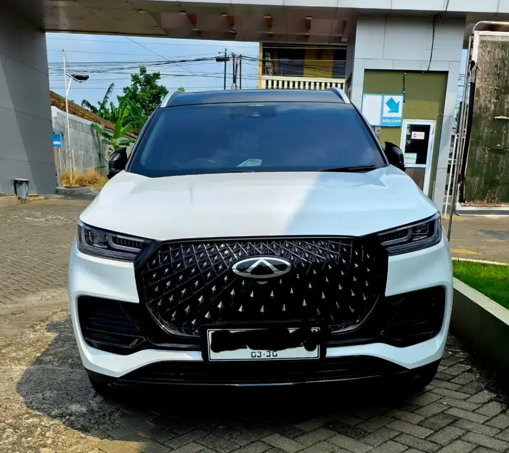 Chery Tiggo 8 Premium Bensin AT 2025