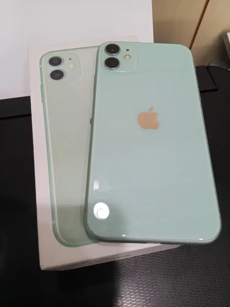 Dijual iPhone 11 Lengkap 128Gb