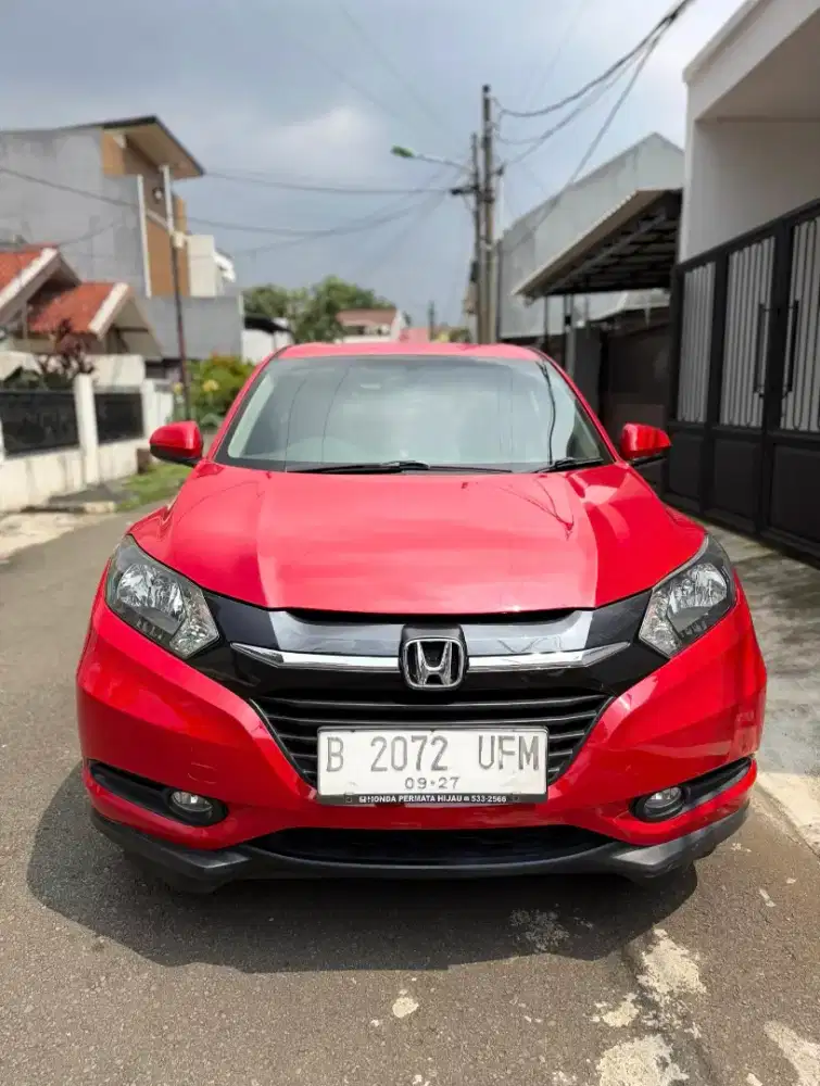 Mobil HR-V E, CVT 2017