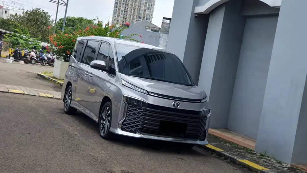 Toyota Voxy 2.0 CVT TSS Facelift Camera360 AT 2024/2025