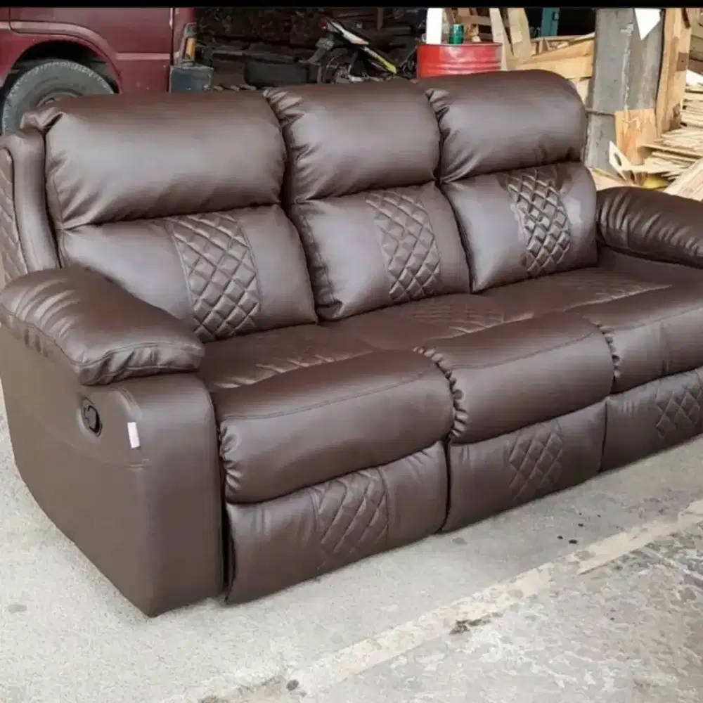 Dibutuhkan tukang jahit untuk pabrik sofa