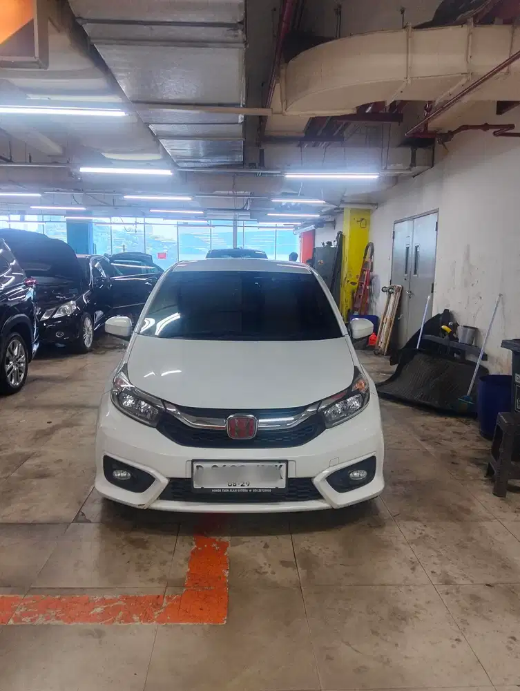 Honda Brio E AT 2019 DP 12Jt