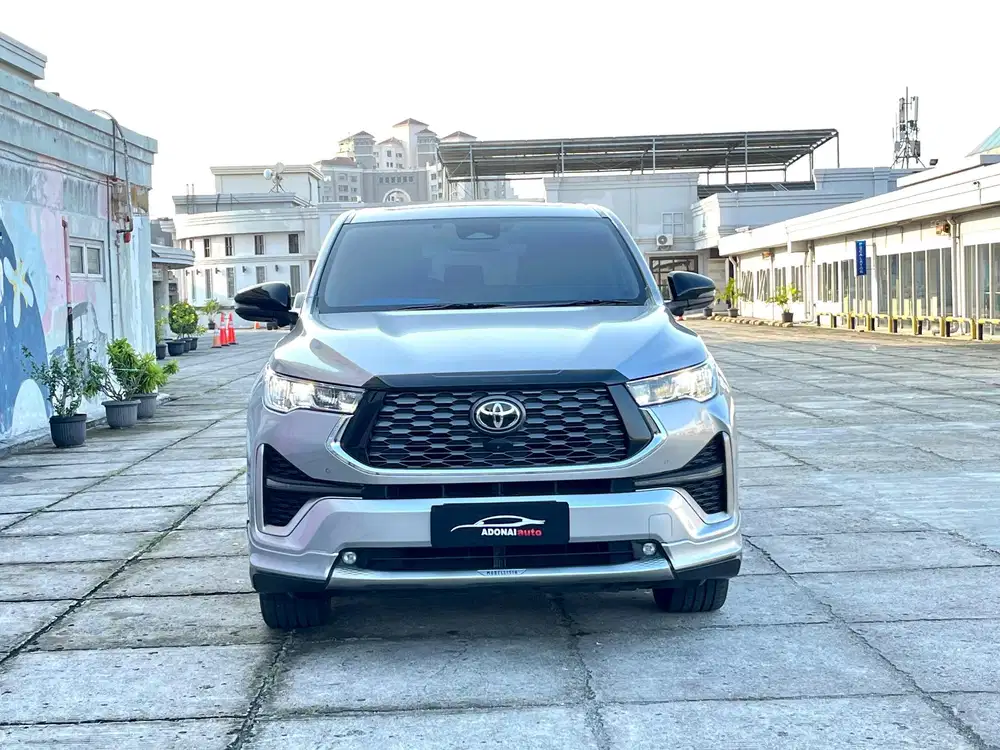 TOYOTA INNOVA ZENIX Q HYBRID MODELISTA TSS AT 2023