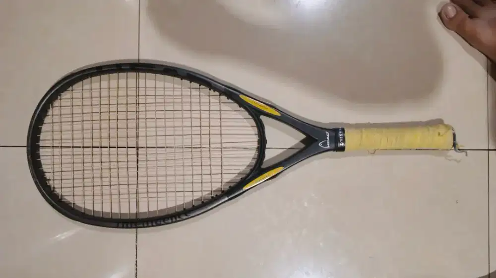 Jual raket tennis merk Head type iS12