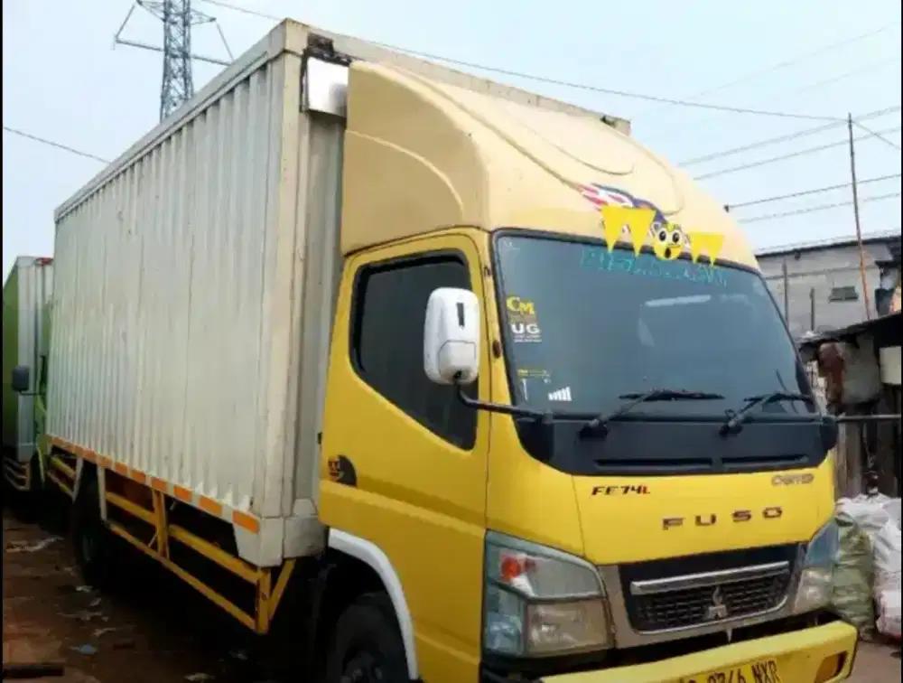 Mitsubishi Colt Diesel PS125Long  FE 74Long 2023 Box Long 5.7mBioSolar
