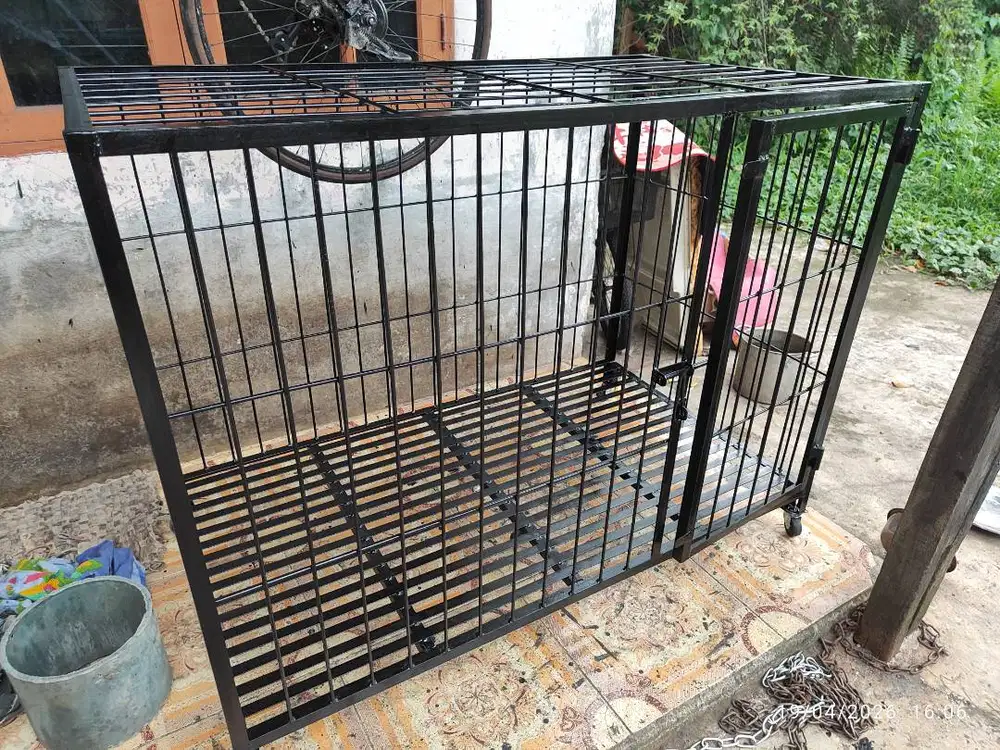 Kandang anjing besar