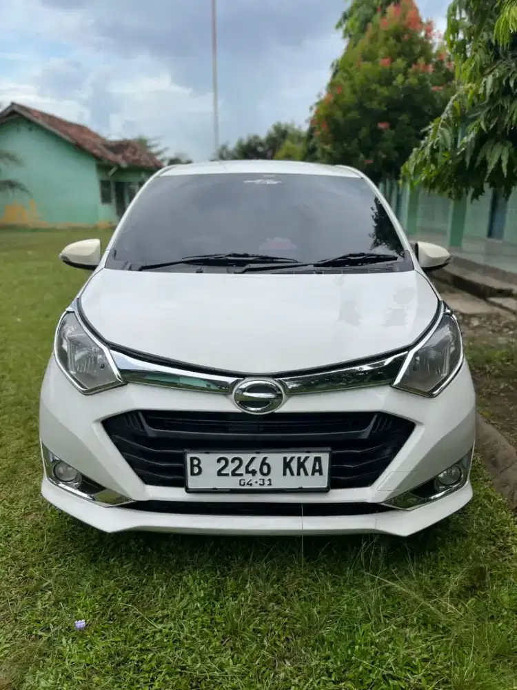 sigra R metik 2017 istimewa