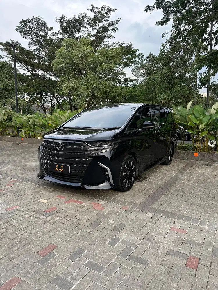 Toyota Alphard 2.5 G CVT 2024