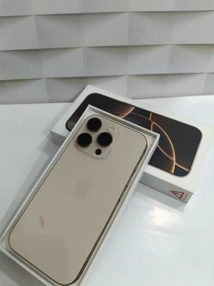 iPhone 16 Pro. IBox