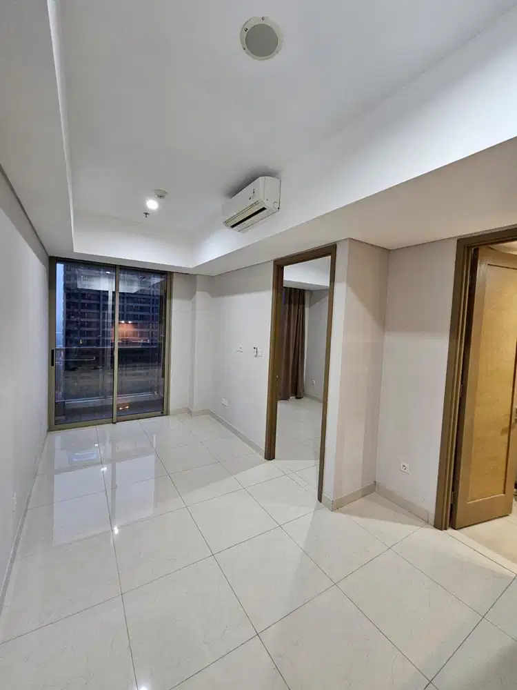 disewakan 1 bedroom semi furnish taman anggrek residence