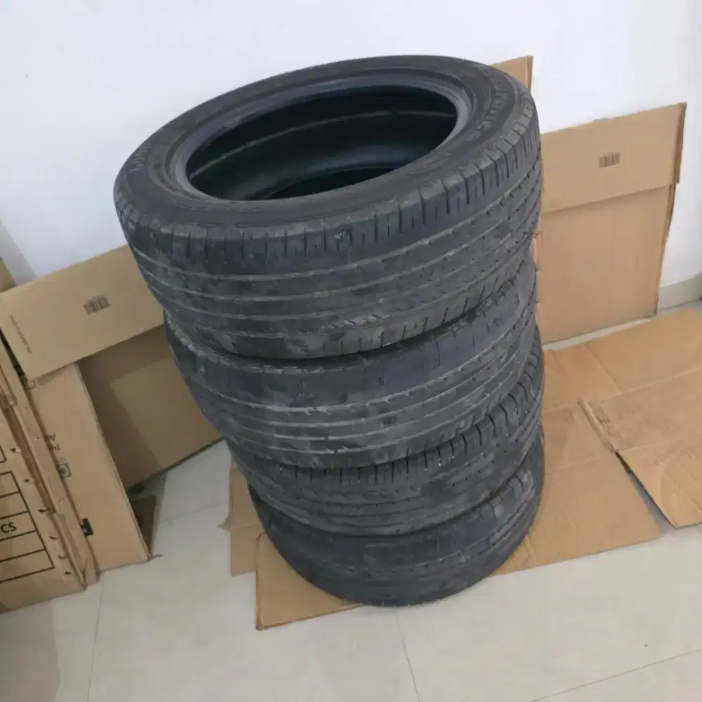 Ban Bekas Good Year 205/55 R16
