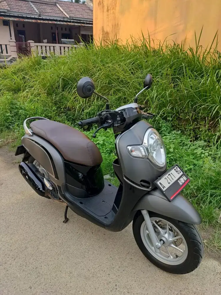 Honda Scoopy 2017