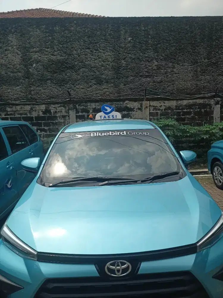 di butuhkan segera 20 pengemudi