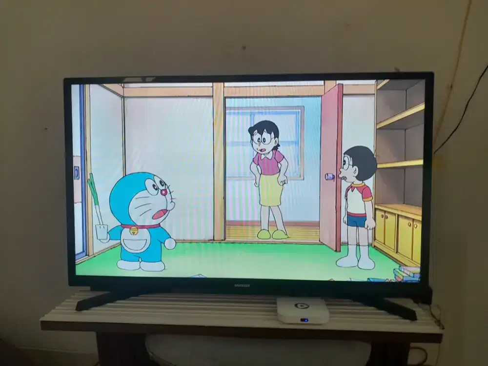 LED tv samsung digital + Smart box 4/32