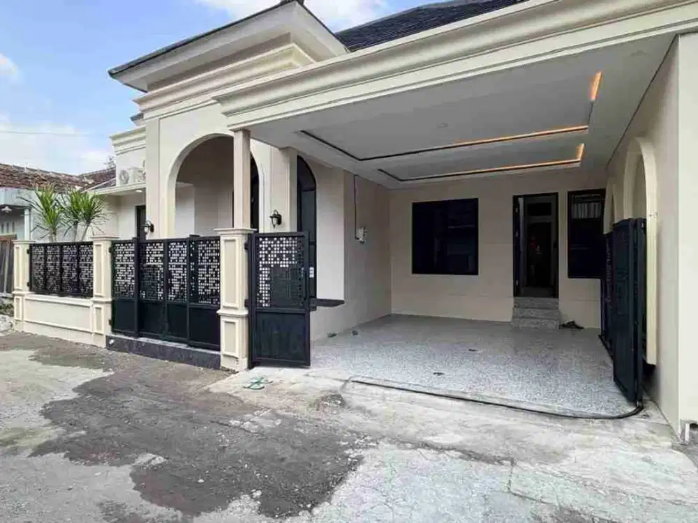 RUMAH MEWAH KLASIK FULLY FURNISHED MODERN - KUALITAS PREMIUM DEKAT JOGJABAY