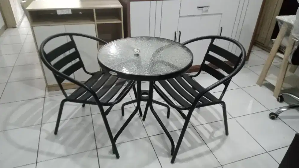 Kursi teras/taman