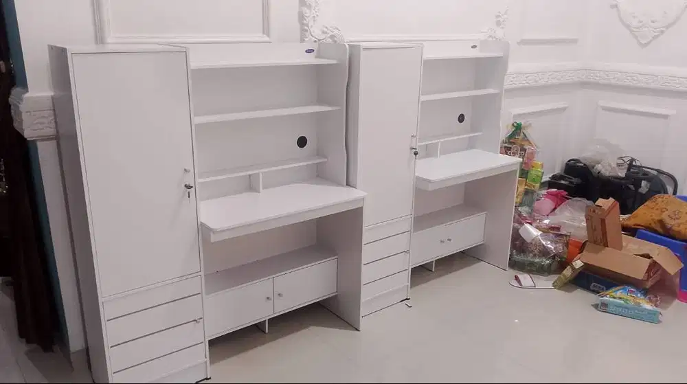 MEJA BELAJAR MINIMALIS KARIN