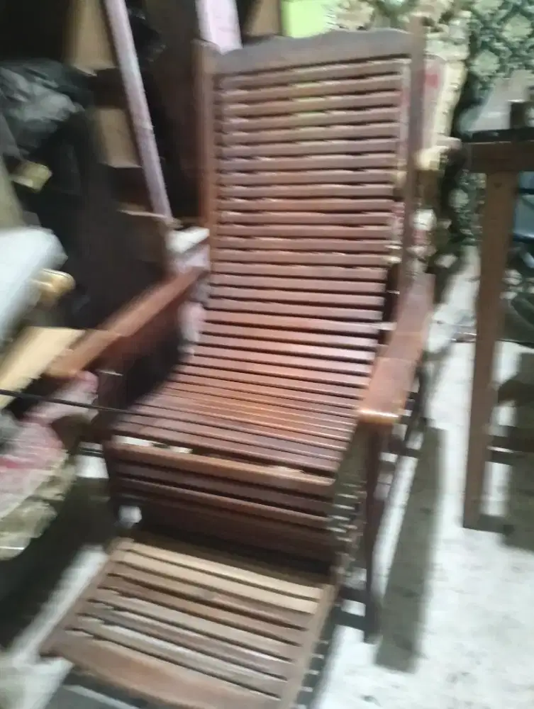 kursi goyang jati Jepara asli