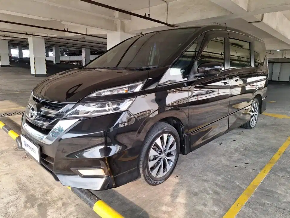 Nissan Serena 2.0 Highway Star Bensin-AT 2021 Hitam