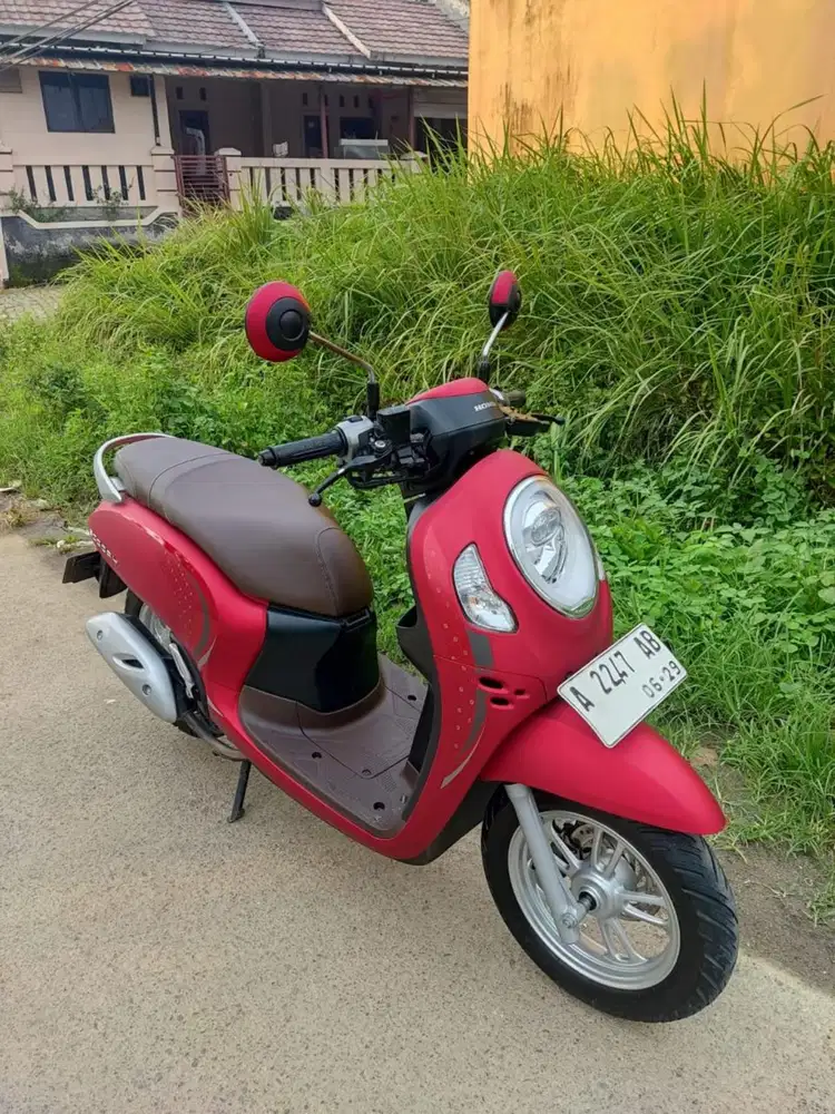 Honda Scoopy Prestige 2024