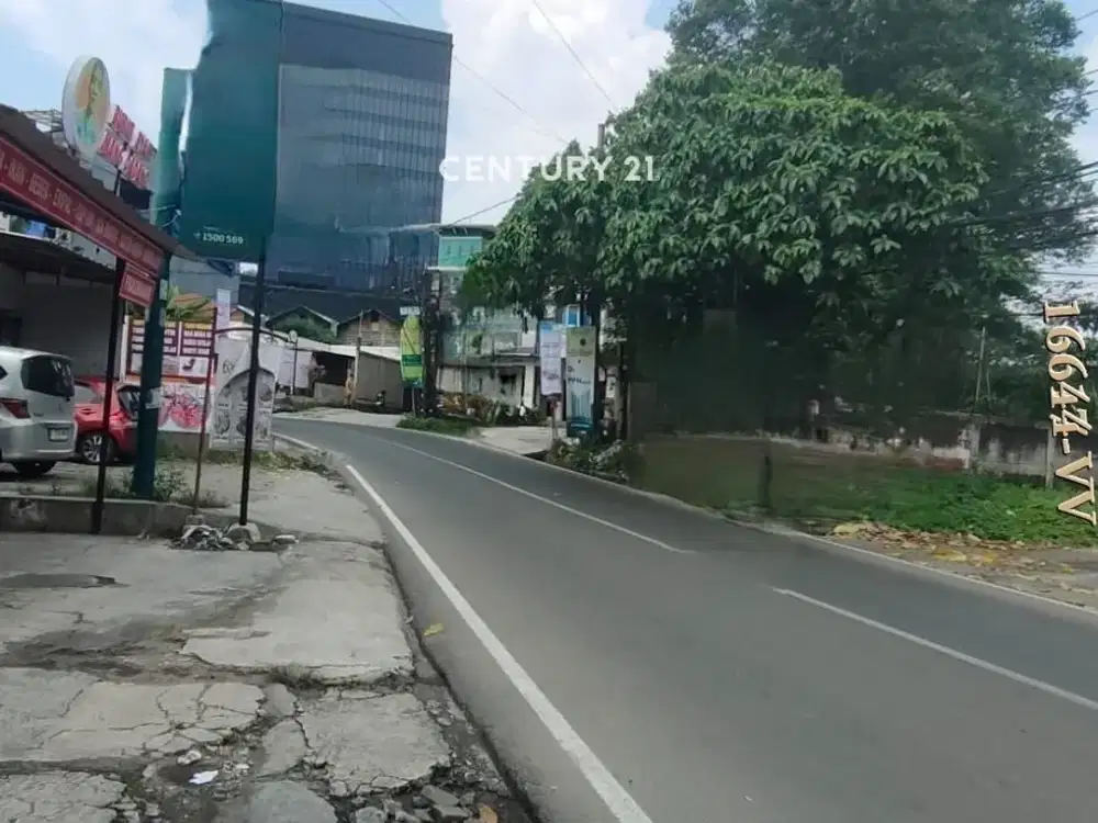 Disewakan Kavling Pinggir Jalan Raya  Lokasi Strategis